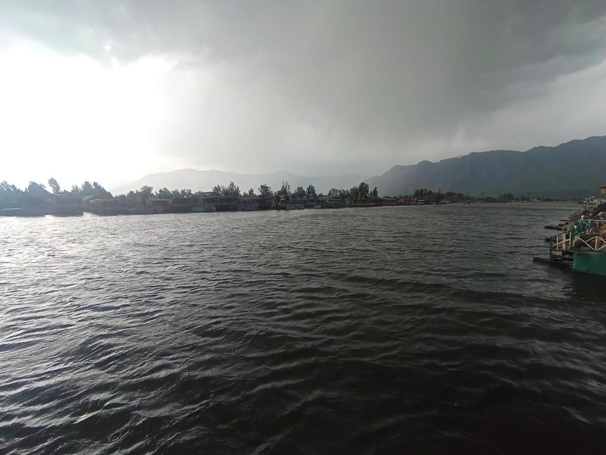 New Bombay Heritage Group Of House Boat Srīnagar Екстериор снимка